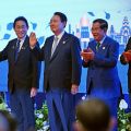 ３年ぶりの日韓首脳会談　１３日に実施　カンボジアで