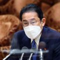 岸田首相、マスク見直し再度否定「緩和は考えていない」