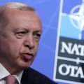トルコ「具体的措置」要求　北欧２国と電話会談