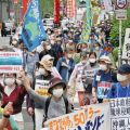 「何度、虫けらのように命奪うのか」沖縄の米軍基地撤去を求め、東京でシュプレヒコール