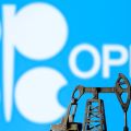 OPECプラス、増産拡大で合意　日量64.8万バレル