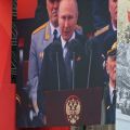 プーチン氏、侵攻を正当化　「正しい選択肢」対独戦勝記念式演説