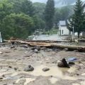 リゾートホテルの宿泊客など160人が孤立状態《福島・大雨情報》土砂崩れで村道が通行止め