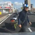 ドラレコが捉えた「あおり運転」の一部始終　バイクの男を逮捕　広島
